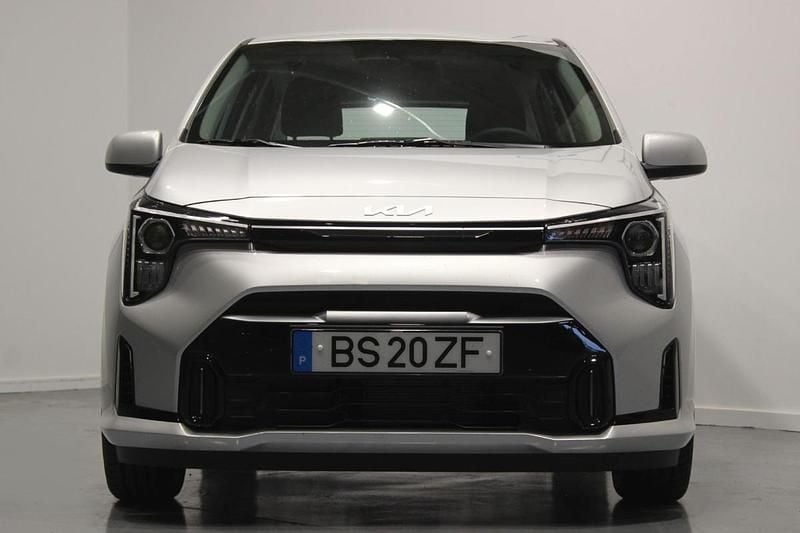 Usado Kia Picanto Urban 63 HP (46 kW) 2025 Cinza Citadino