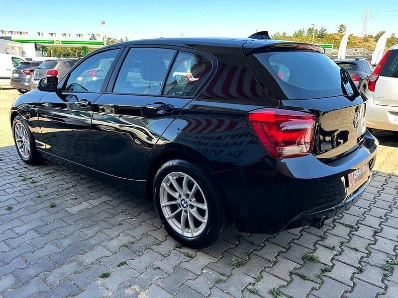Usado BMW 116 116 HP (85 kW) 2015 Preto Citadino