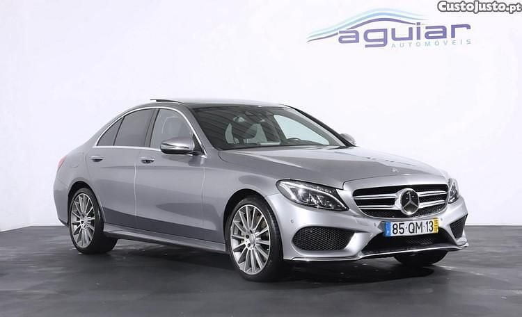 Cinza Usado 2015 Mercedes C250 AMG line Sedan | € 22.900 (Preço justo) - Imagem 1/1