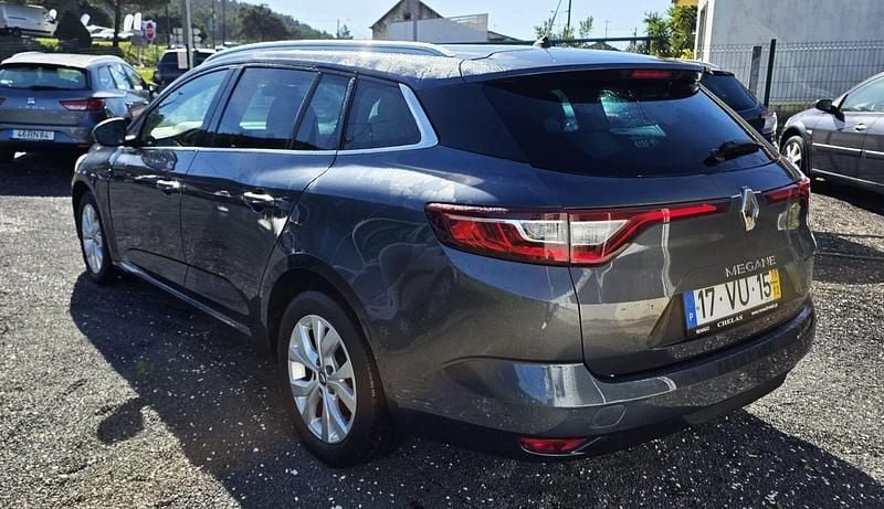 Usado Renault Mégane GrandTour LIMITED 115 HP (84 kW) 2018 Cinza Carrinha