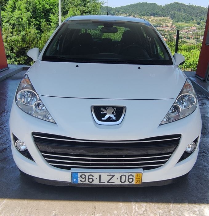 Usado 2011 Peugeot 207 Sedan | € 6.500 (Preço elevado) - Imagem 1/4