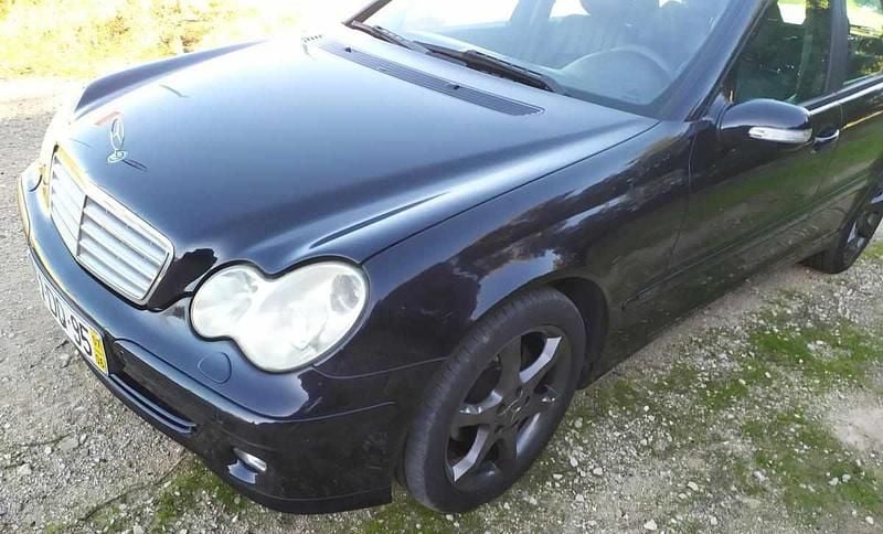 Outra Usado 2007 Mercedes C220 Carrinha | € 8.500 (Preço justo) - Imagem 1/4