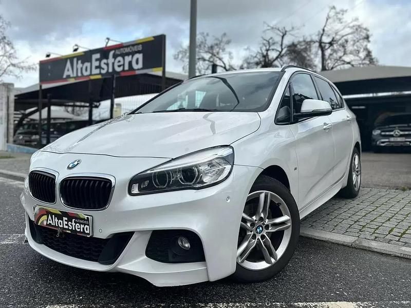 Branco pérola Usado 2015 BMW 218 Active Tourer Comfort Edition Monovolume | € 18.900 (Preço justo) - Imagem 1/4