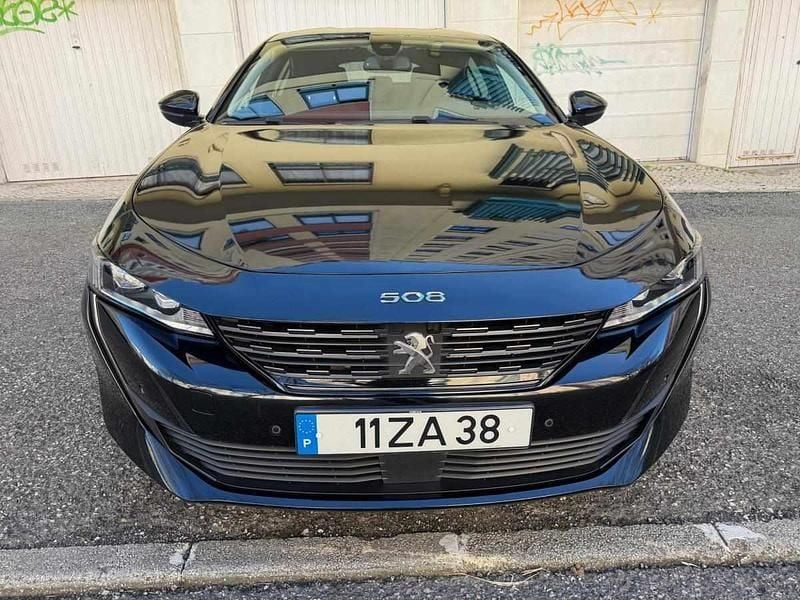 Usado Peugeot 508 Allure 130 HP (95 kW) 2019 Preto Sedan