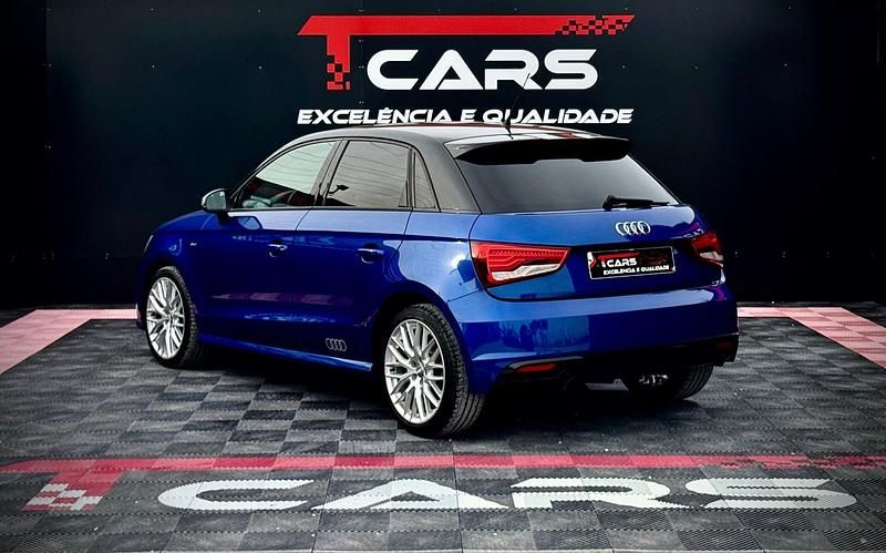 Usado Audi A1 S-Line 95 HP (69 kW) 2017 Azul Citadino