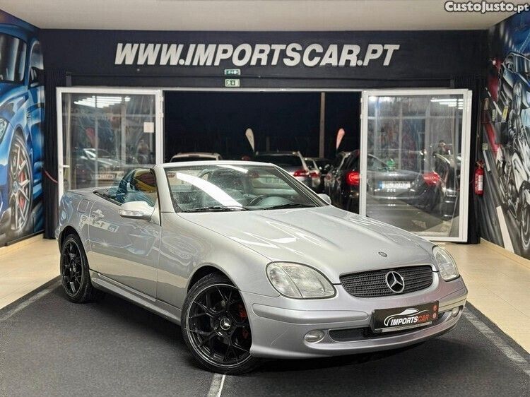 Cinza Usado 2000 Mercedes SLK230 Cabrios | € 12.999 - Imagem 1/1
