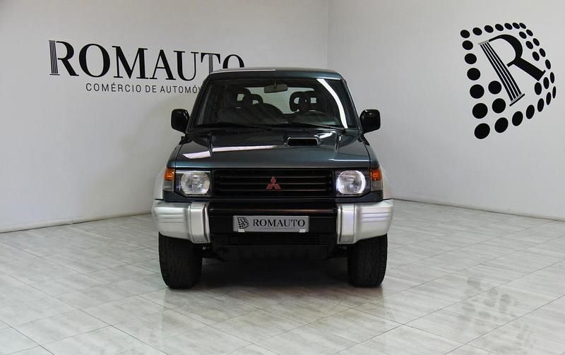 Usado Mitsubishi Pajero 125 HP (91 kW) 1996 Verde SUV