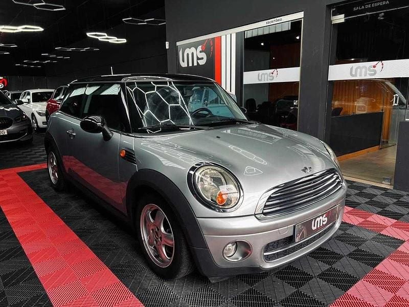 Usado Mini Cooper 110 HP (80 kW) 2008 Cinzento Citadino