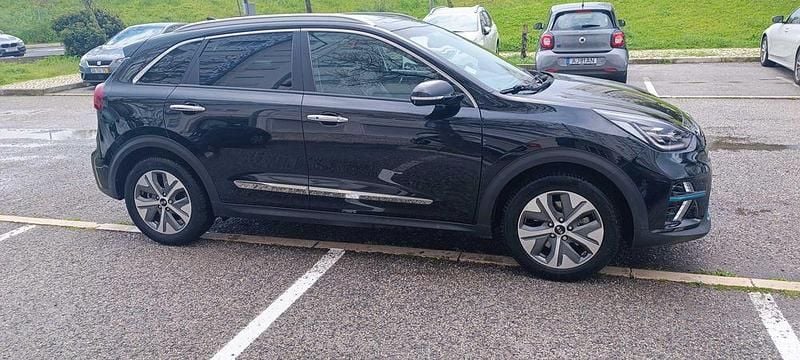 Usado 2019 Kia e-Niro 2 SUV | € 18.000 (Caro) - Imagem 1/4