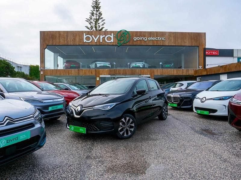 Usado Renault Zoe Evolution 79 kW (108 HP) 2022 Preto Citadino