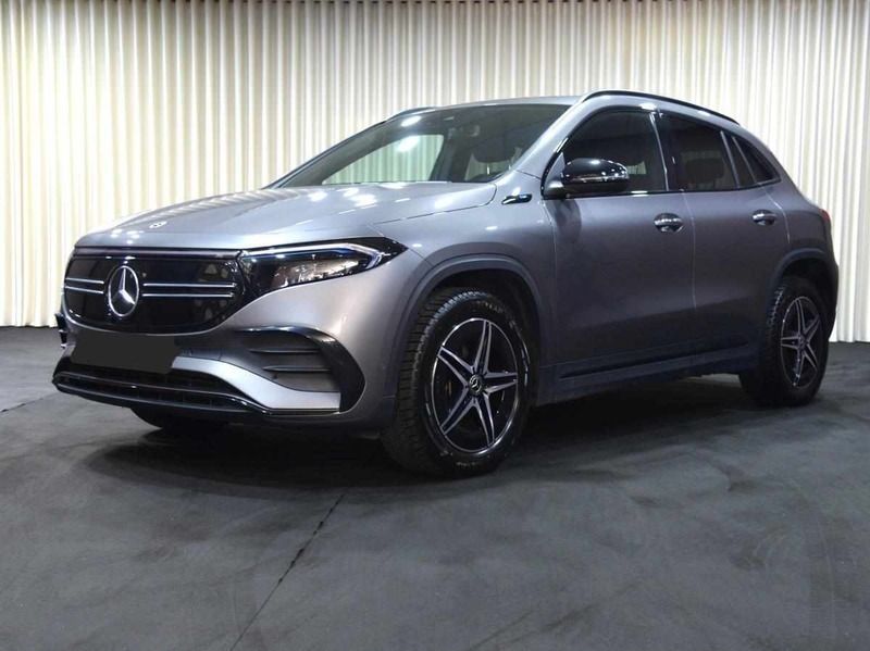 Cinzento Usado 2022 Mercedes EQA300 SUV | € 37.900 - Imagem 1/4