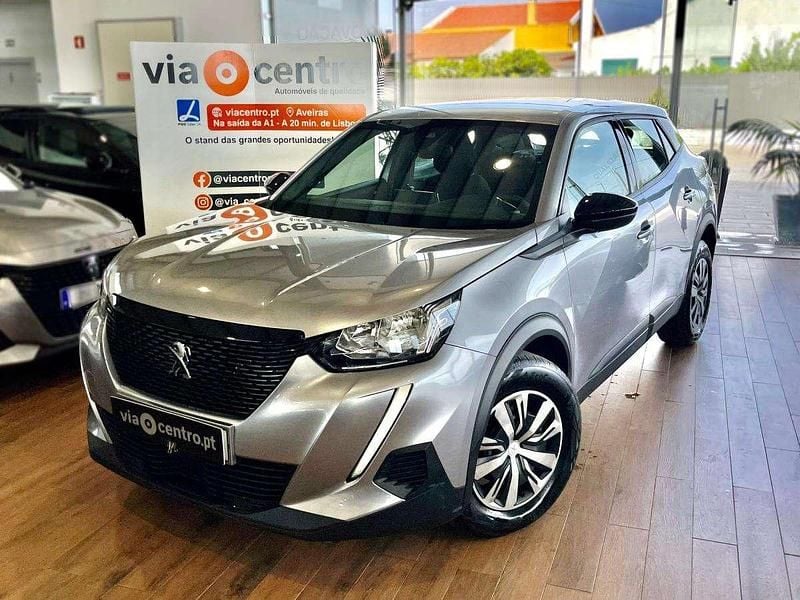Cinza prata Usado 2023 Peugeot 2008 Active SUV | € 18.400 (Bom preço) - Imagem 1/4