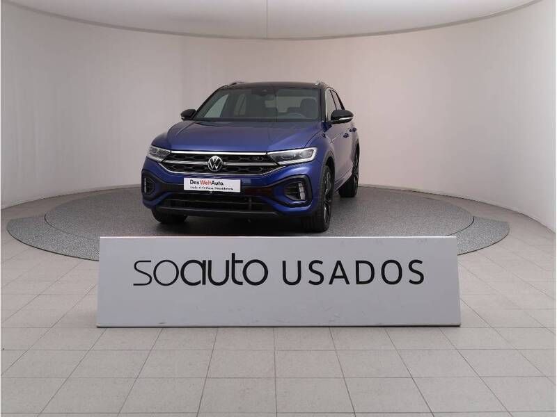 Azul escuro metalizado Usado 2023 VW T-Roc R-line SUV | € 27.990 (Bom preço) - Imagem 1/4