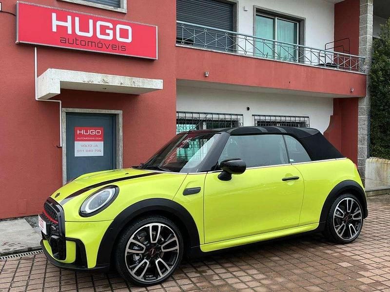 Outra Usado 2023 Mini Cooper Citadino | € 32.750 - Imagem 1/4