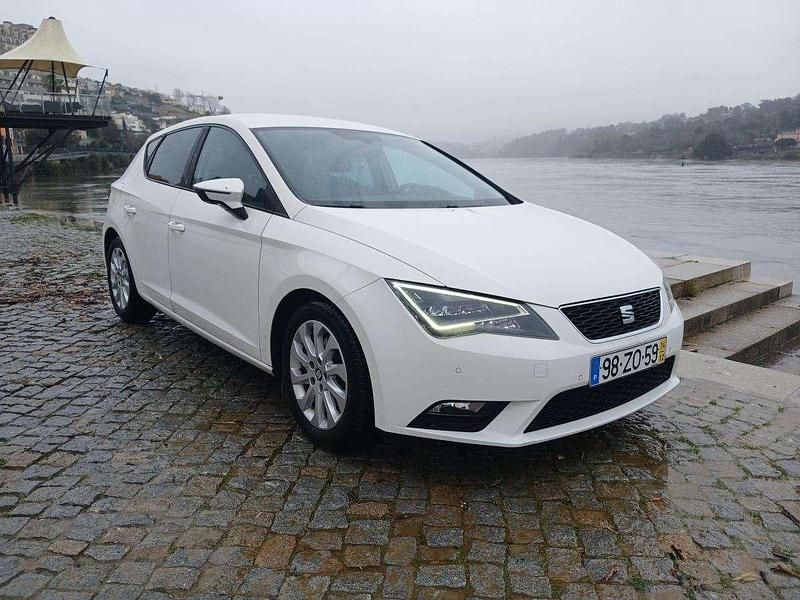 Usado Seat Leon 110 HP (80 kW) 2014 Branco