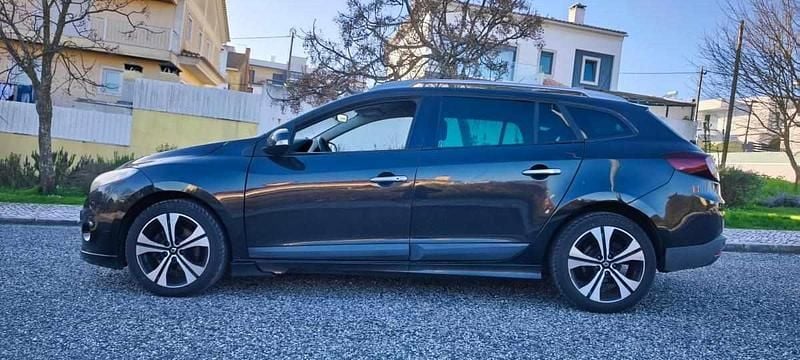Usado Renault Mégane GrandTour 110 HP (80 kW) 2010 Preto Carrinha