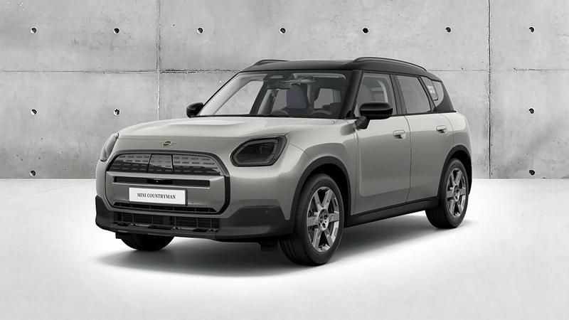 Usado Mini Countryman 150 kW (204 HP) 2024 Melting silver iii metalizado SUV