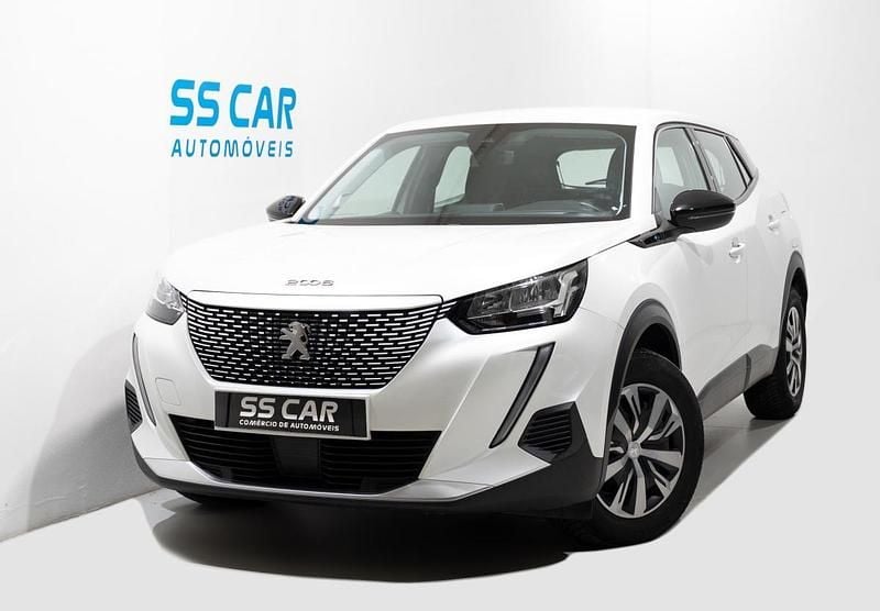 Branco Usado 2022 Peugeot e-2008 SUV | € 16.990 (Super Preço) - Imagem 1/4