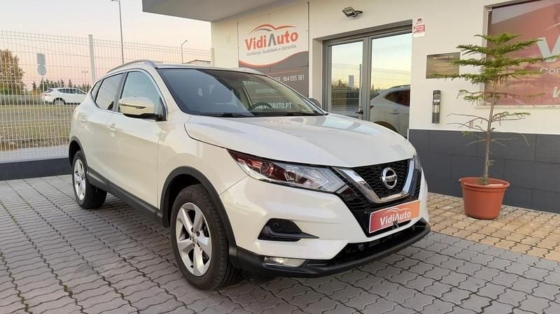 Branco Usado 2020 Nissan Qashqai SUV | € 22.700 (Preço justo) - Imagem 1/4