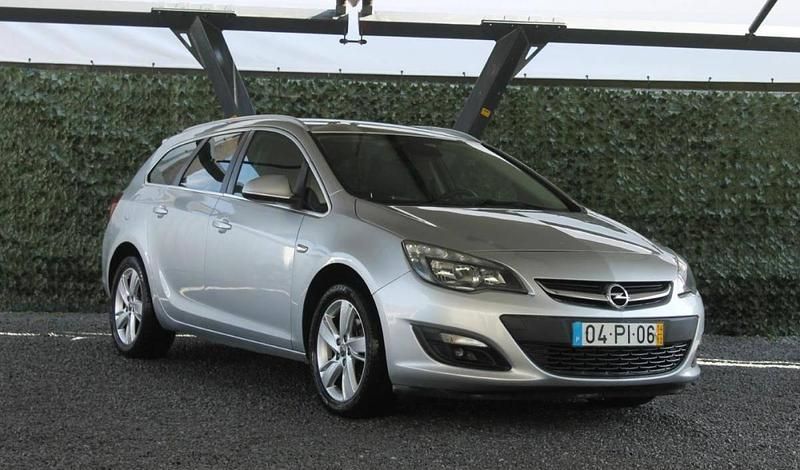 Cinzento Usado 2014 Opel Astra Sport Carrinha | € 7.880 (Bom preço) - Imagem 1/4