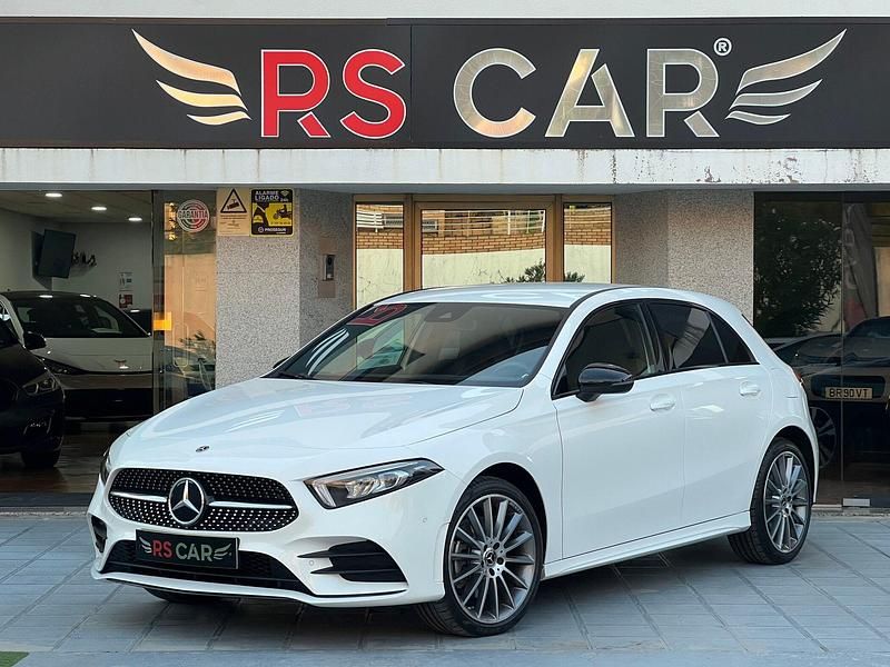 Branco Usado 2021 Mercedes A250 AMG line | € 32.250 (Preço justo) - Imagem 1/4