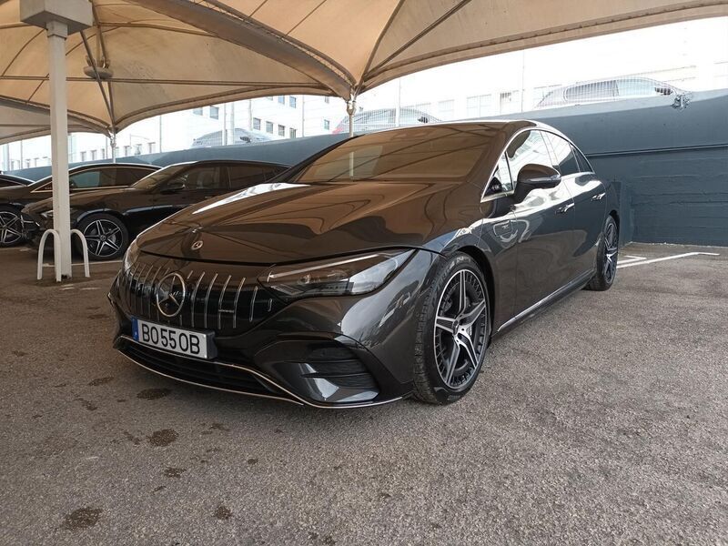 Preto Usado 2024 Mercedes EQE AMG 43 AMG Sedan | € 85.000 - Imagem 1/4