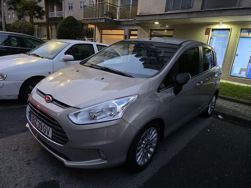 Usado Ford B-MAX 100 HP (73 kW) 2014 Monovolume