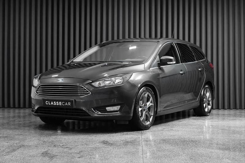 Usado Ford Focus Titanium 120 HP (88 kW) 2015 Cinza Carrinha