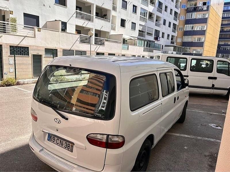 Usado Hyundai H-1 100 HP (73 kW) 2006 Branco Monovolume