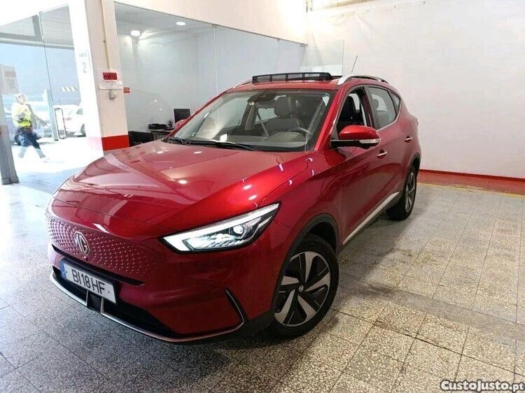 Vermelho Usado 2024 MG ZS Luxury Sedan | € 27.100 (Preço justo) - Imagem 1/1