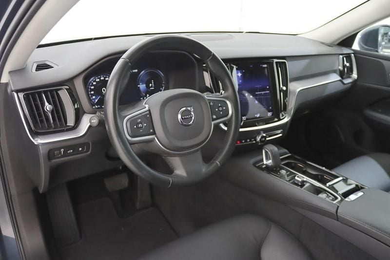 Usado Volvo V60 340 HP (250 kW) 2022 Azul Carrinha