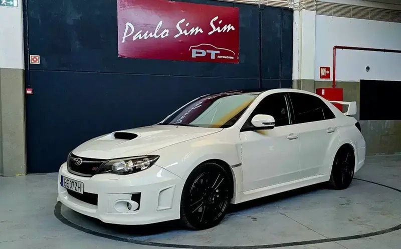 Branco Usado 2011 Subaru Impreza Sedan | € 34.990 - Imagem 1/4