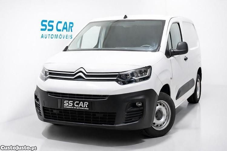Usado Citroën Berlingo 75 HP (55 kW) 2020 Branco Monovolume