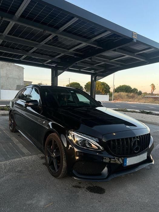 Usado 2017 Mercedes C180 AMG | € 25.700 (Preço elevado) - Imagem 1/4