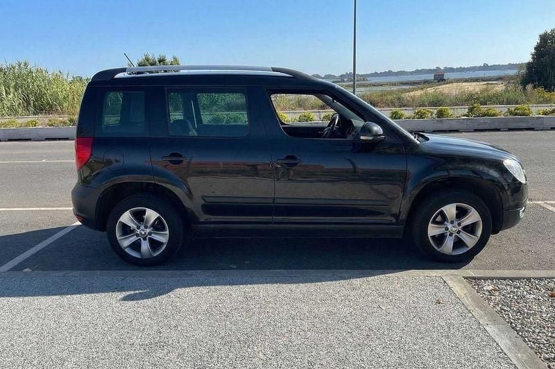 Usado 2011 Skoda Yeti GreenLine SUV | € 5.990 - Imagem 1/4
