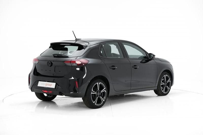Usado Opel Corsa Edition 75 HP (55 kW) 2024 Preto Citadino