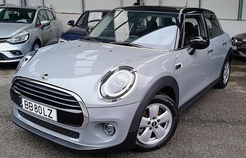 Cinzento Usado 2020 Mini Cooper Citadino | € 19.390 (Preço justo) - Imagem 1/4