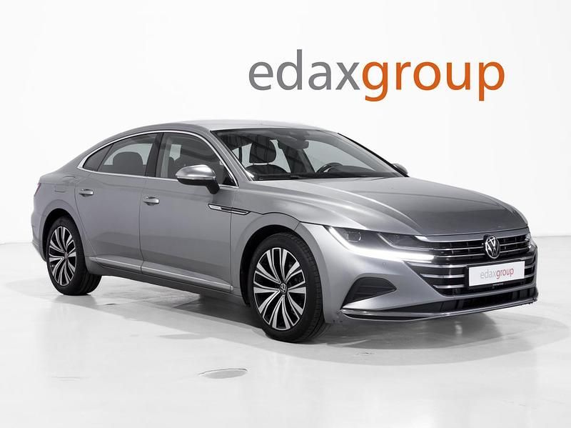 Usado VW Arteon Elegance 150 HP (110 kW) 2020 Cinza Sedan