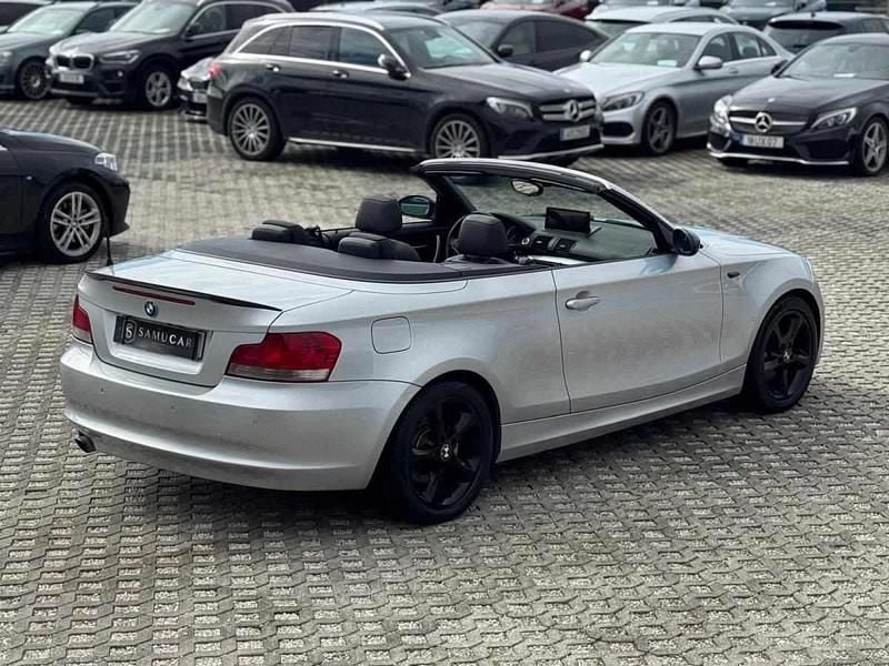 Usado BMW 120 Cabriolet 177 HP (130 kW) 2008 Cinza Cabrios