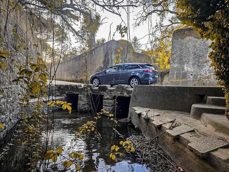 Usado Renault Mégane GrandTour 140 HP (102 kW) 2019 Cinzento Carrinha