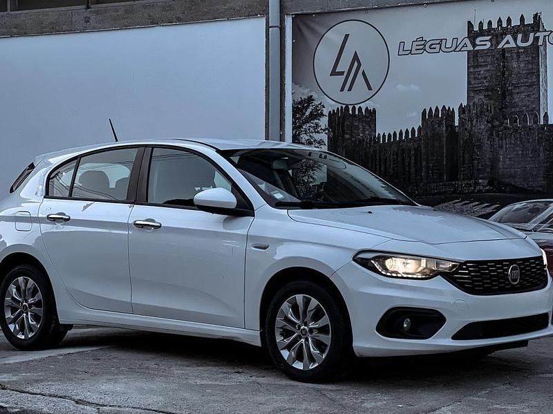 Branco Usado 2019 Fiat Tipo | € 8.750 (Bom preço) - Imagem 1/4