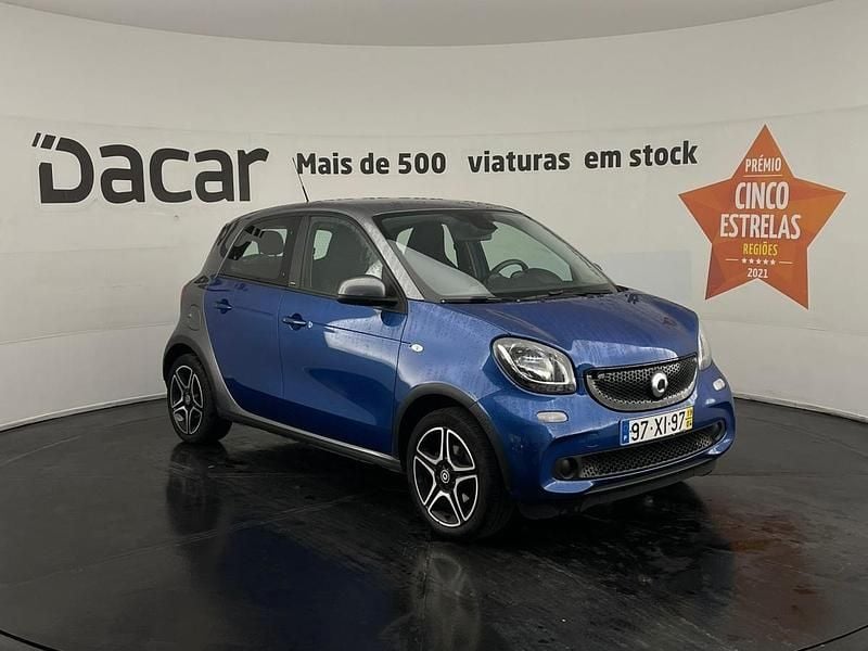 Azul Usado 2019 Smart ForFour Citadino | € 12.799 (Preço justo) - Imagem 1/4