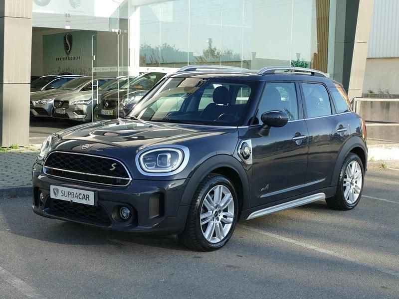 Cinzento Usado 2020 Mini Countryman SUV | € 26.490 (Preço justo) - Imagem 1/4
