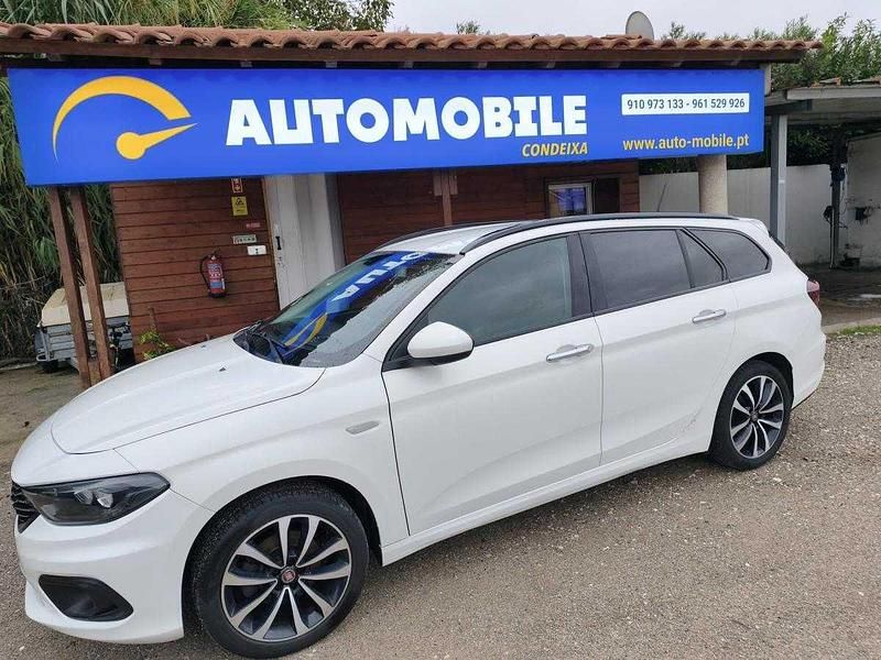Branco Usado 2019 Fiat Tipo Wagon Carrinha | € 10.500 (Preço elevado) - Imagem 1/4