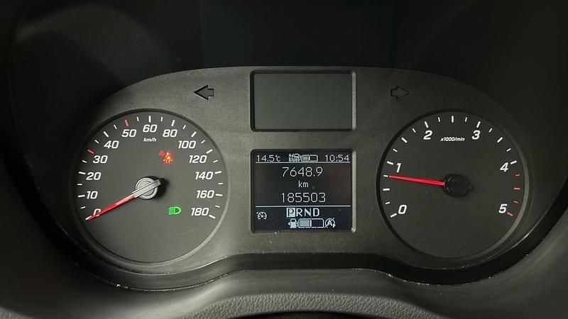 Usado Mercedes Sprinter 143 HP (105 kW) 2021 Preto Van