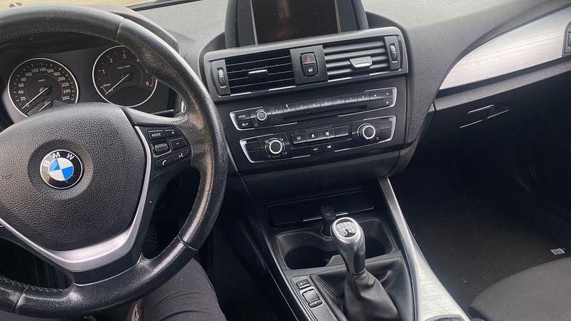 Usado BMW 116 Sport Line 85 HP (62 kW) 2015 Citadino