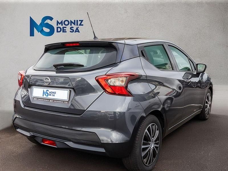 Usado Nissan Micra Acenta 92 HP (67 kW) 2021 Cinza Citadino