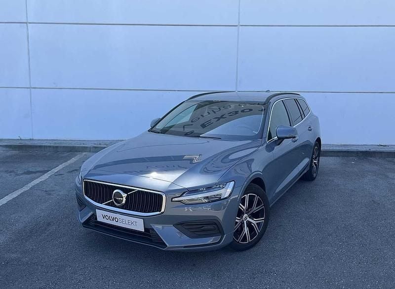 Azul Usado 2023 Volvo V60 Carrinha | € 44.500 (Caro) - Imagem 1/4