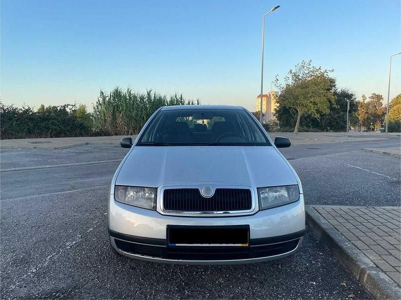 Usado 2004 Skoda Fabia Sedan | € 2.700 (Preço justo) - Imagem 1/4