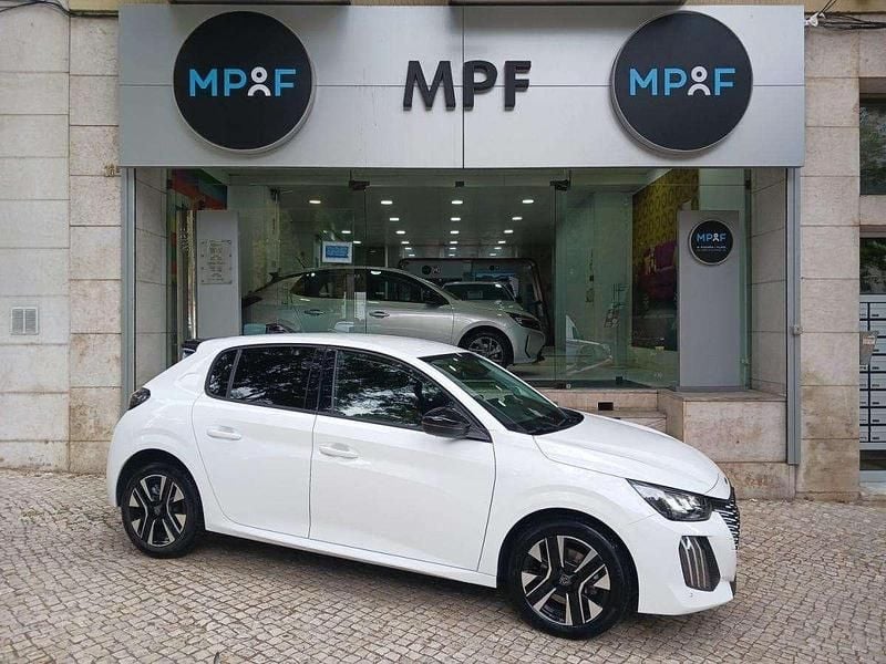 Cinzento Usado 2025 Peugeot 208 Citadino | € 21.850 (Preço justo) - Imagem 1/4